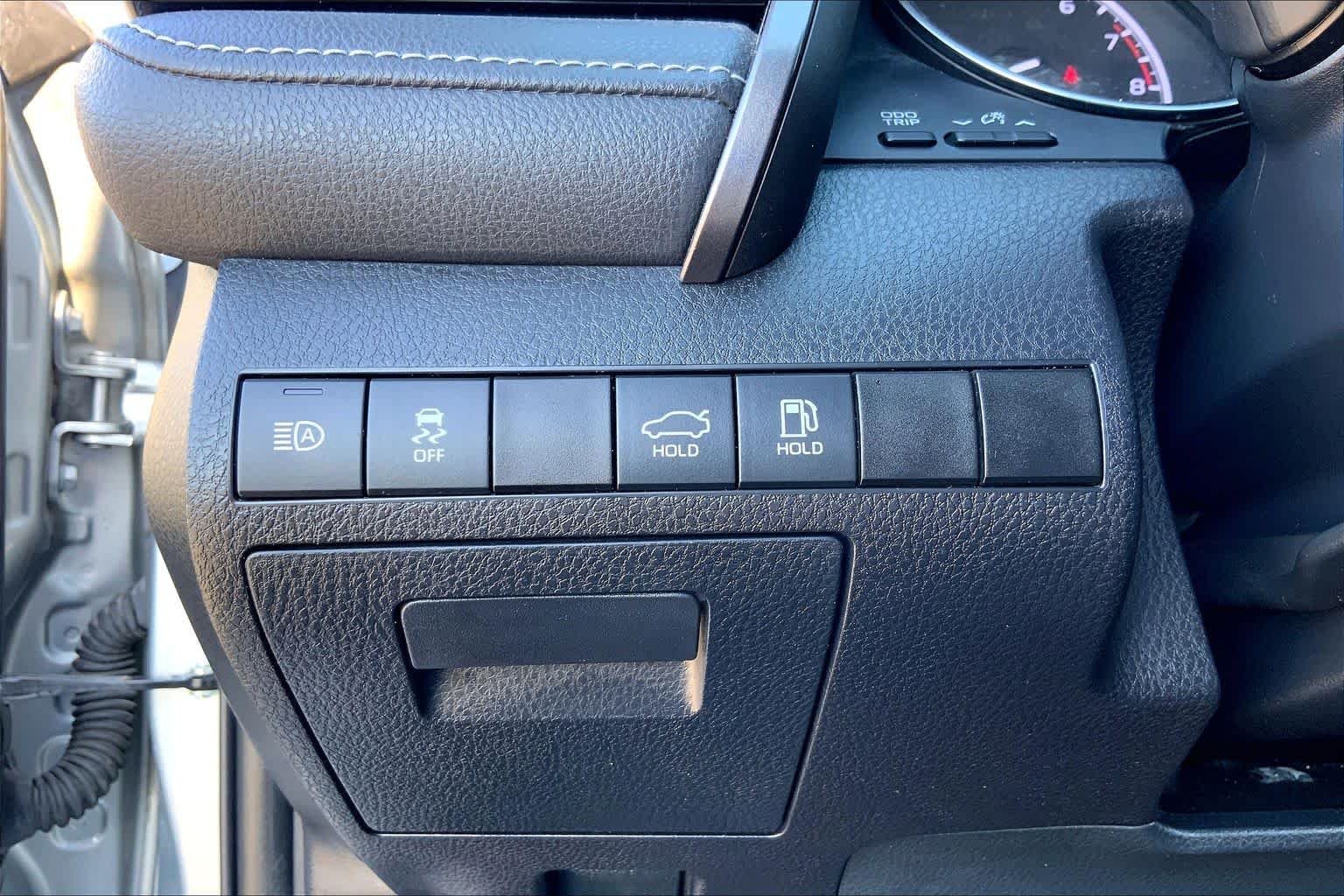 Used 2020 Celestial Silver Metallic Toyota SE image 33
