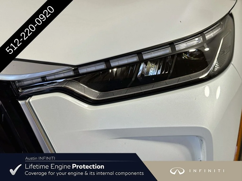 New 2027 White INFINITI LUXE image 41
