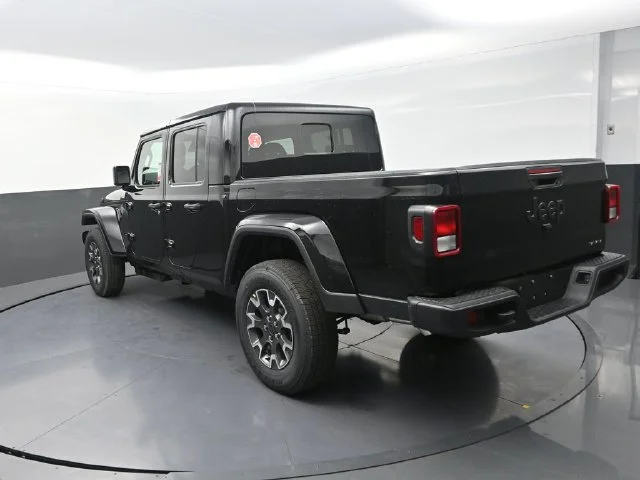 New 2026 Black Clear-Coat Exterior Paint Jeep Sahara image 6