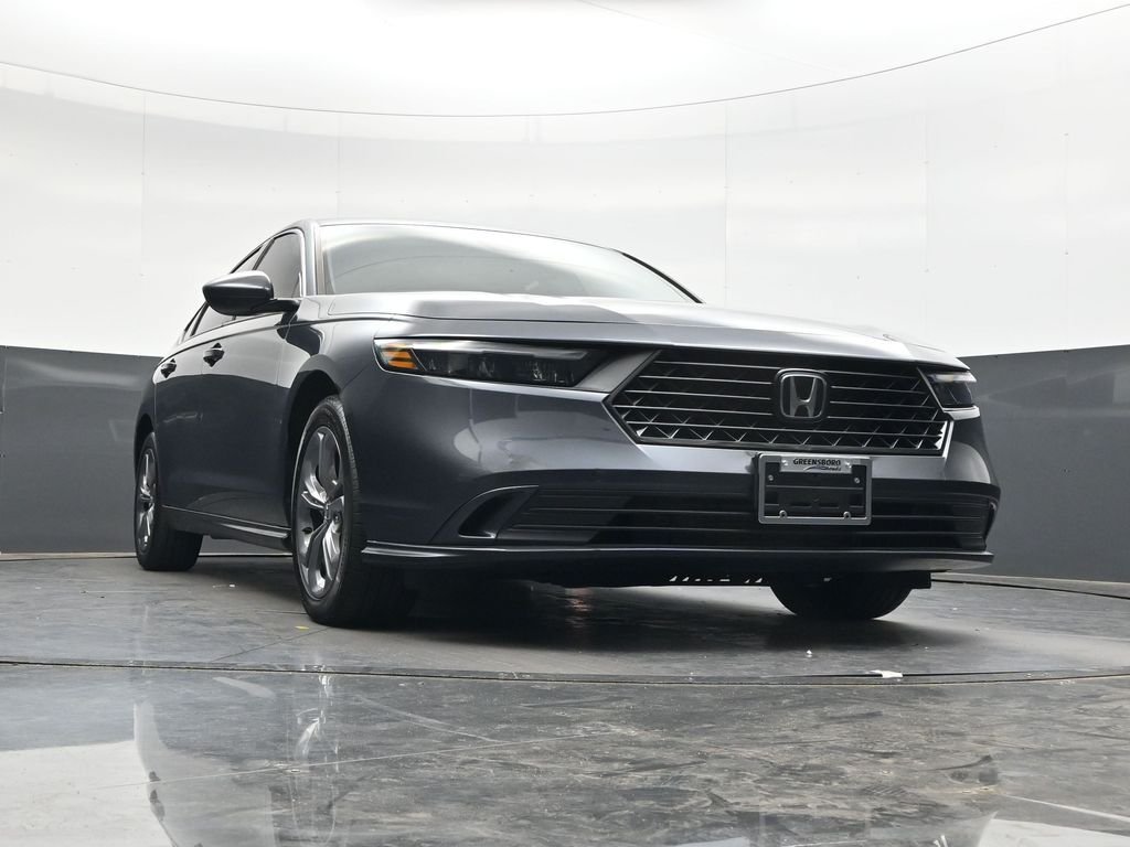 Used 2023  Honda EX image 30