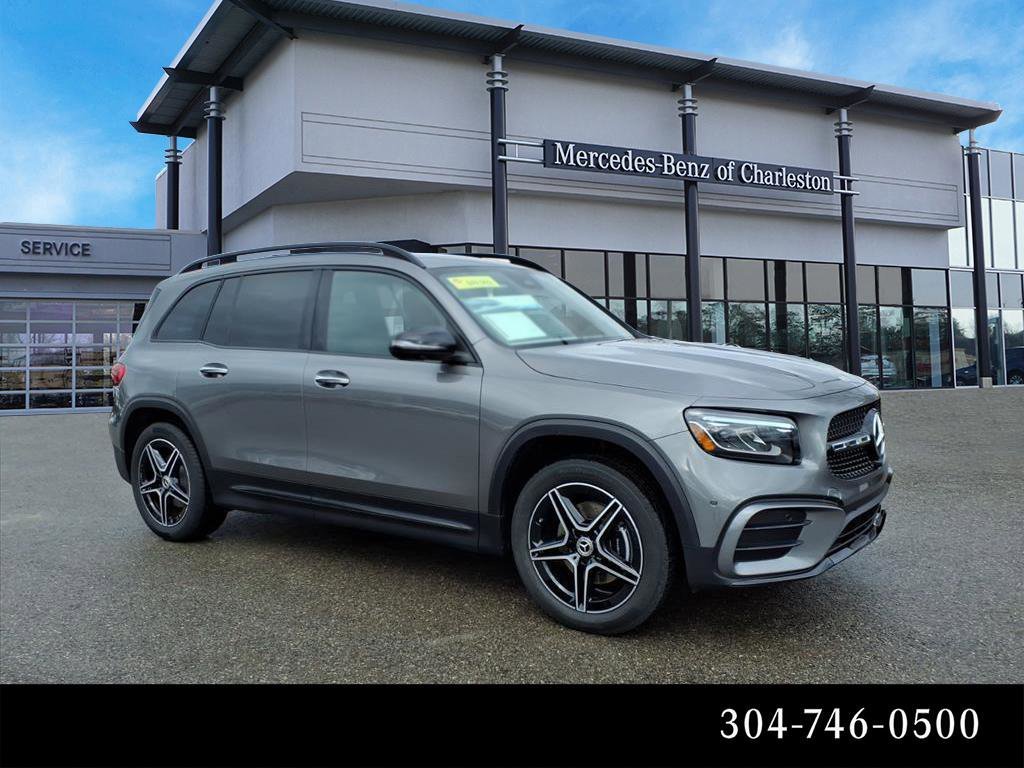 2025 Mercedes-Benz GLB GLB 250 4MATIC's photo