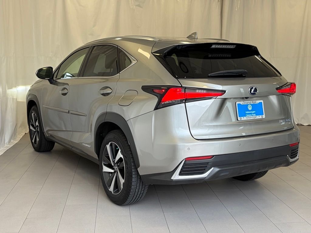 Used 2021 Silver Lexus 300h image 9