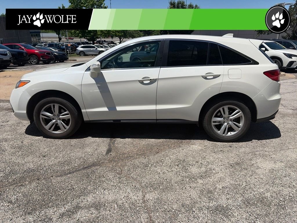 Used 2013  Acura Technology Package image 8