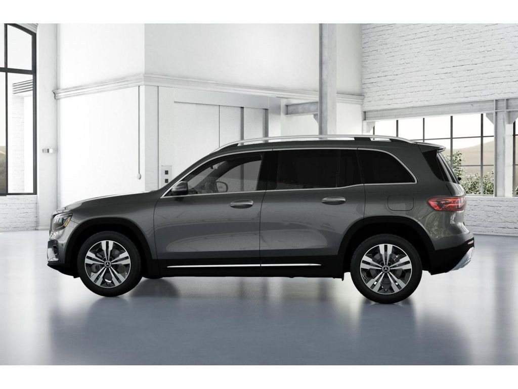 New 2026 Mountain Grey Metallic Mercedes-Benz GLB 250 image 33