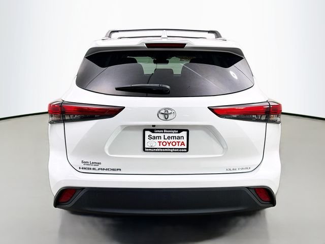 2023 Toyota Highlander XLE - Photo 6