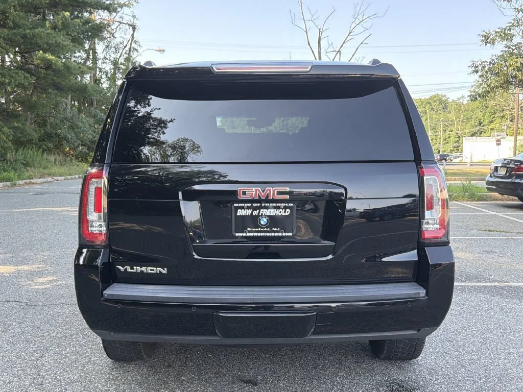 Used 2019 Black GMC SLT image 17