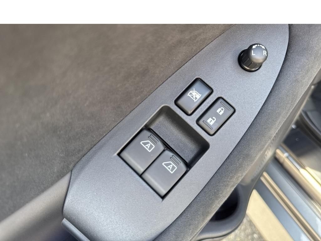 2025 Nissan Z Performance - Photo 12