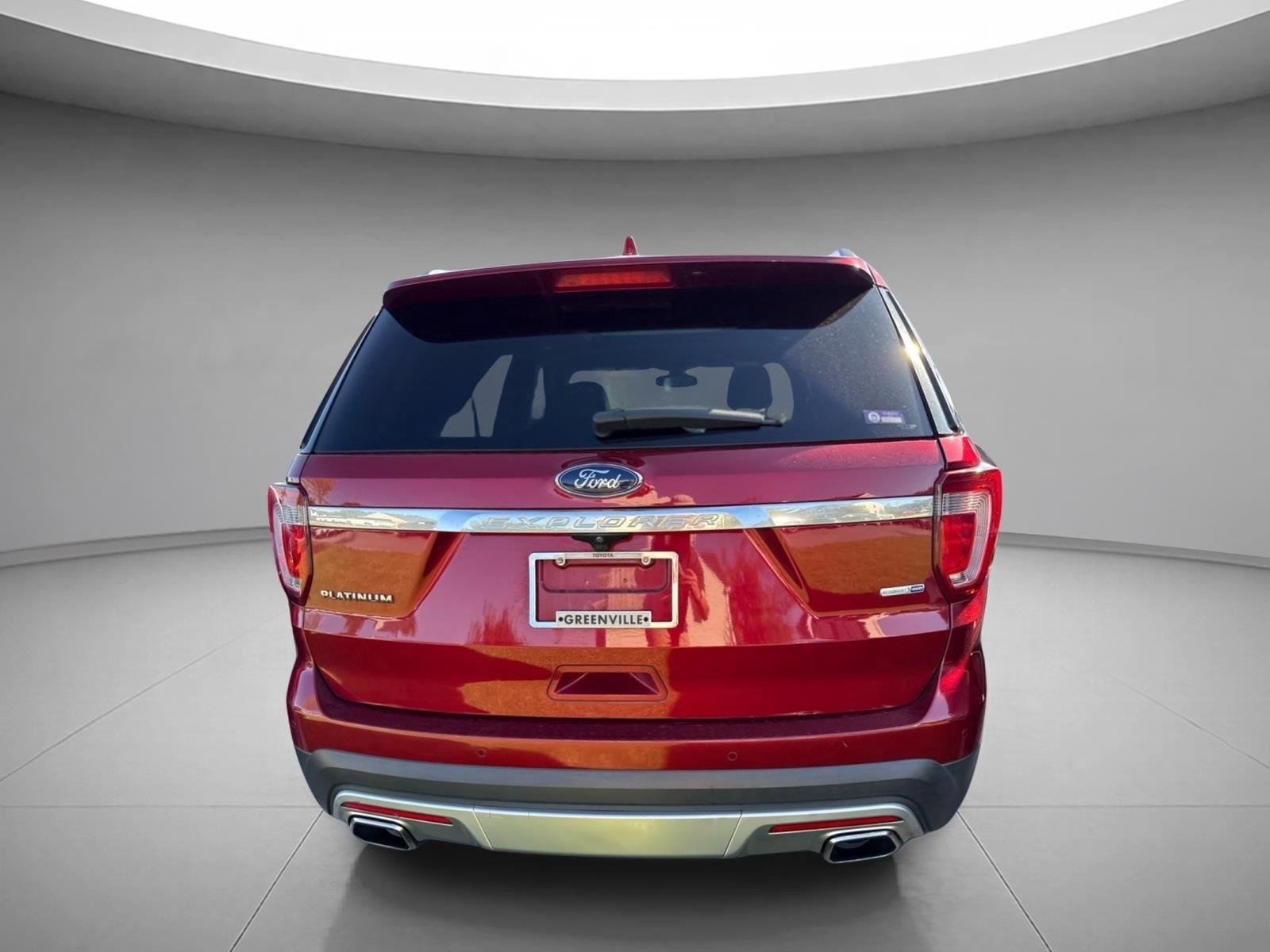 Used 2017 Ruby Red Metallic Tinted Clearcoat Ford Platinum image 14