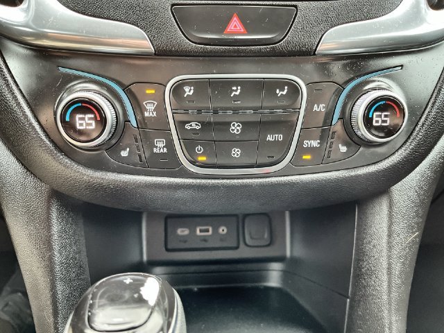 Used 2020 White Chevrolet LT image 18