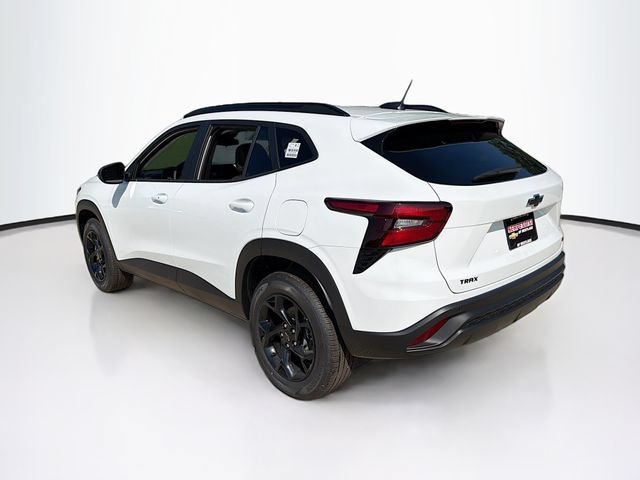 2026 Chevrolet Trax LT - Photo 8