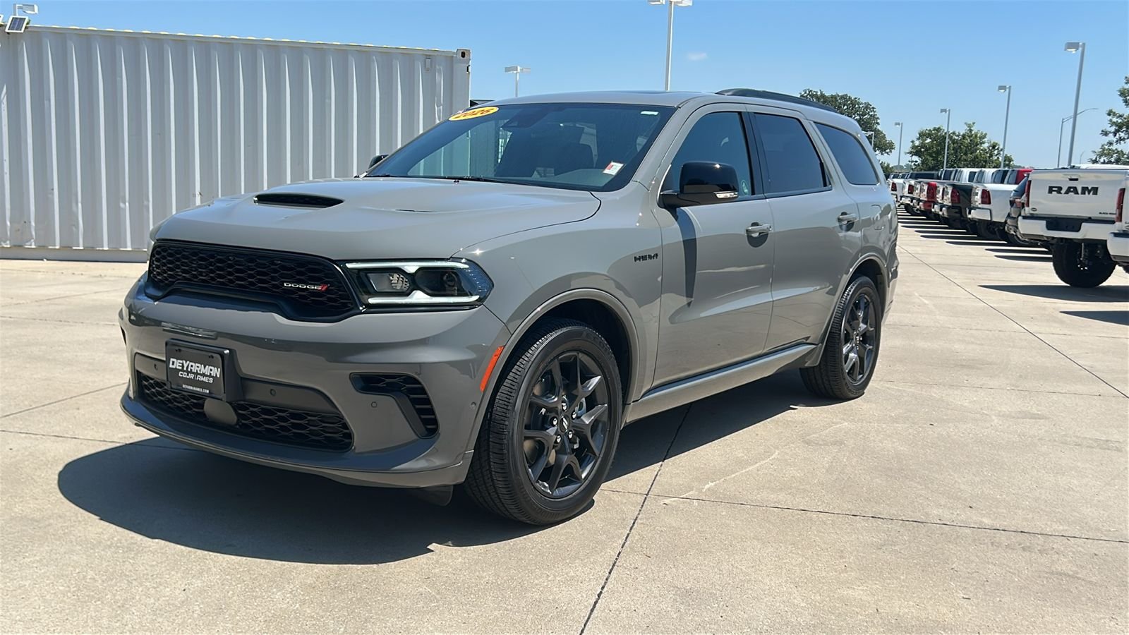 New 2026 Destroyer Gray Clear-Coat Exterior Paint Dodge GT Plus HEMI V8 image 8