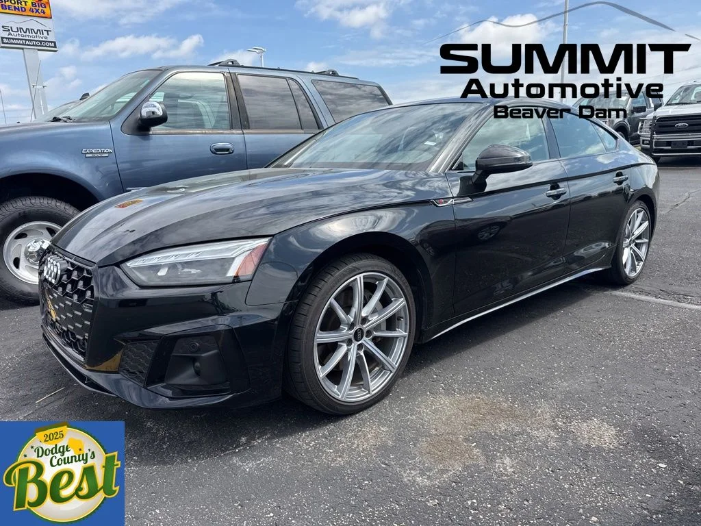 2025 Audi A5 Sportback 45 Premium quattro S tronic's photo