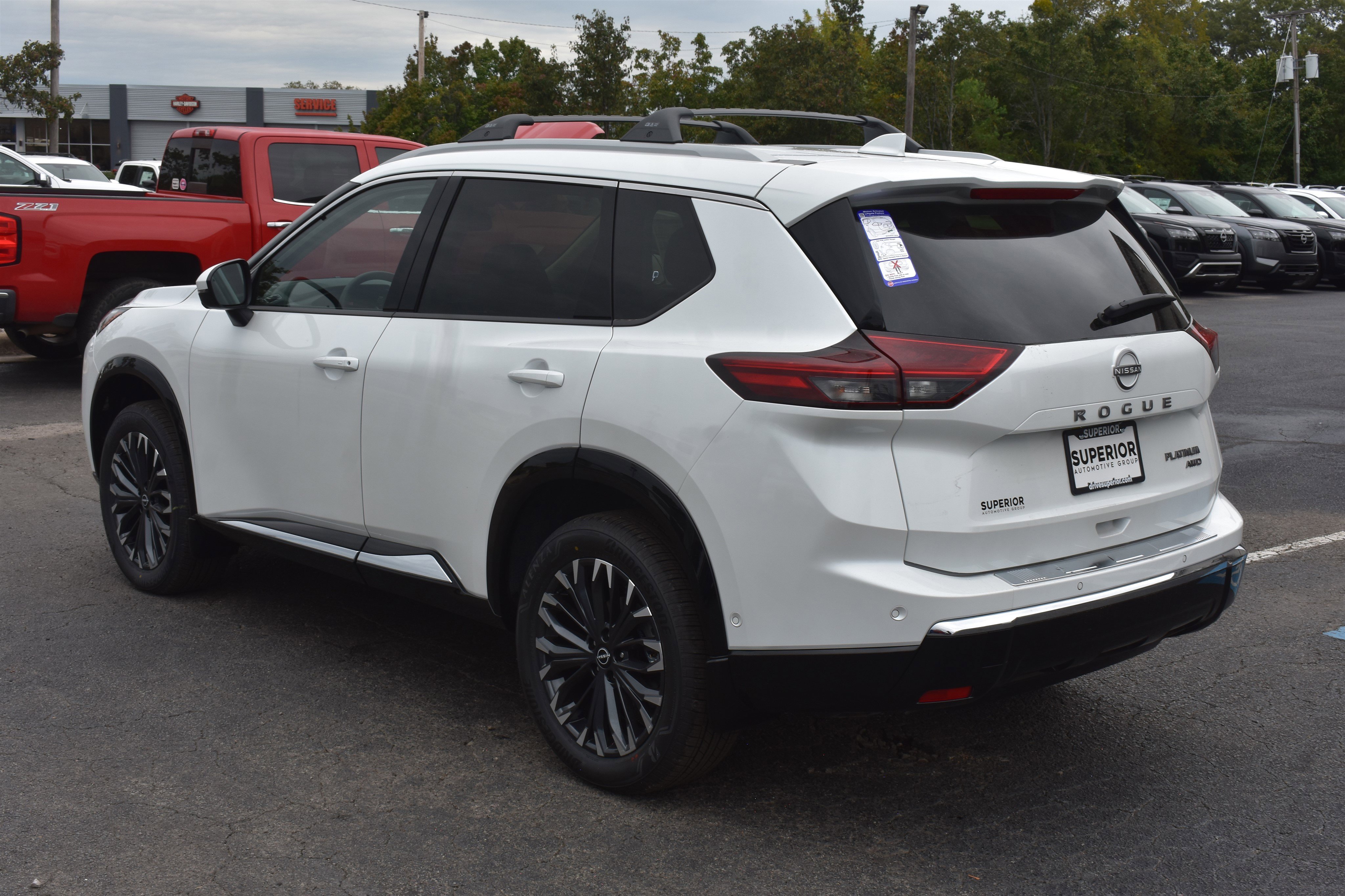 2026 Nissan Rogue Platinum - Photo 8