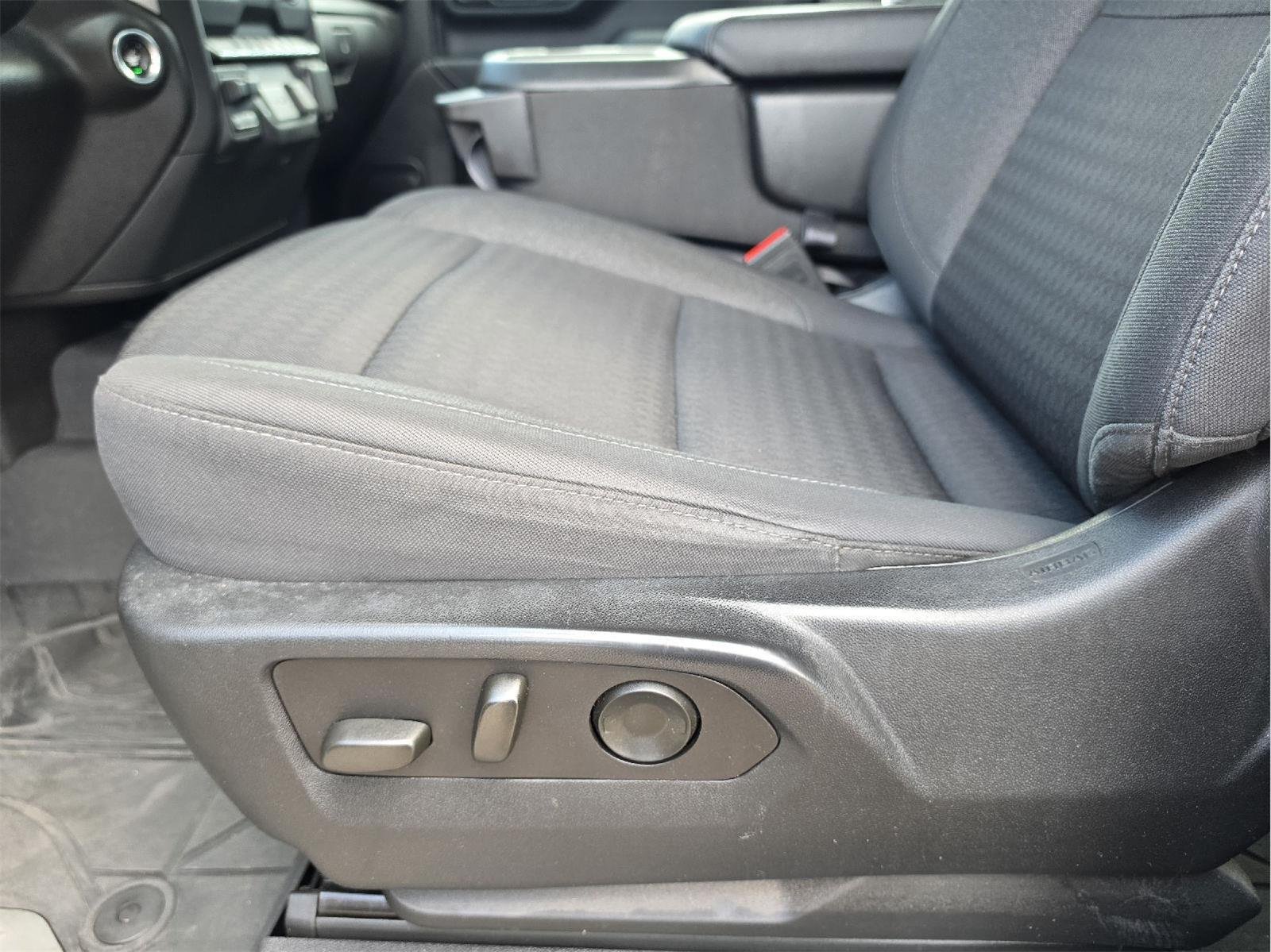Used 2024 Summit White Chevrolet Custom image 8