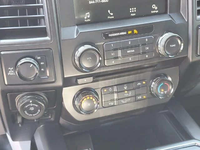 Used 2018 Shadow Black Ford XL image 22