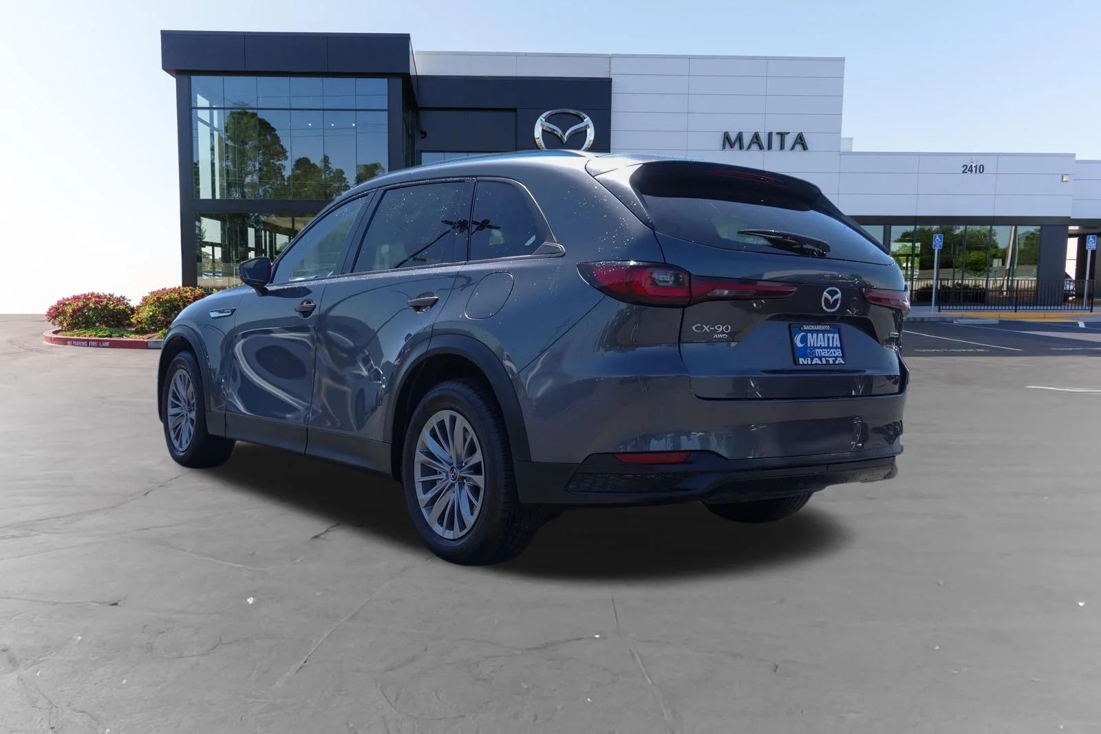 Certified Used 2024 Machine Gray Metallic Mazda Preferred image 7