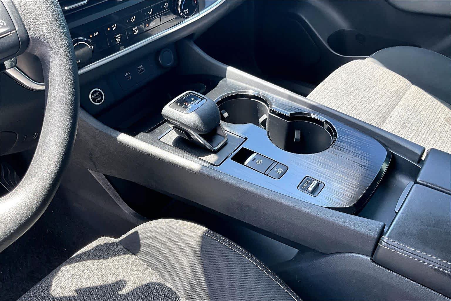 Used 2021 Gun Metallic Nissan S image 15