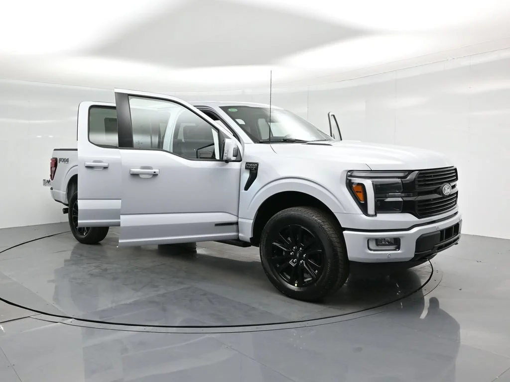 Used 2025 Space White Metallic Ford Platinum image 36