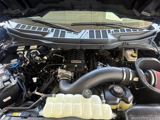 Used 2025 Agate Black Metallic Ford XL image 5