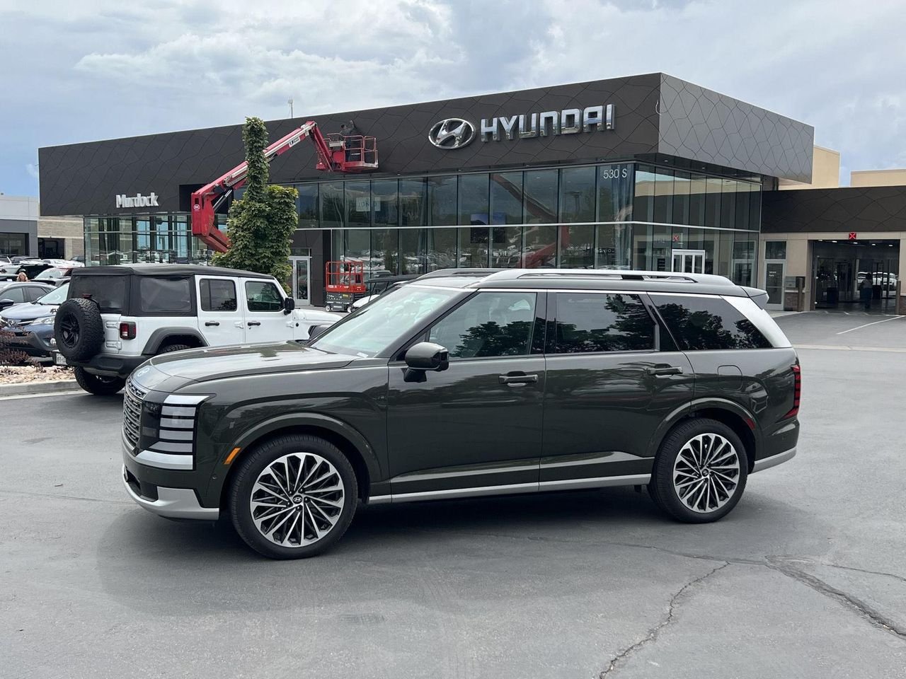New 2026 Titan Charcoal Pearl Hyundai Calligraphy image 1