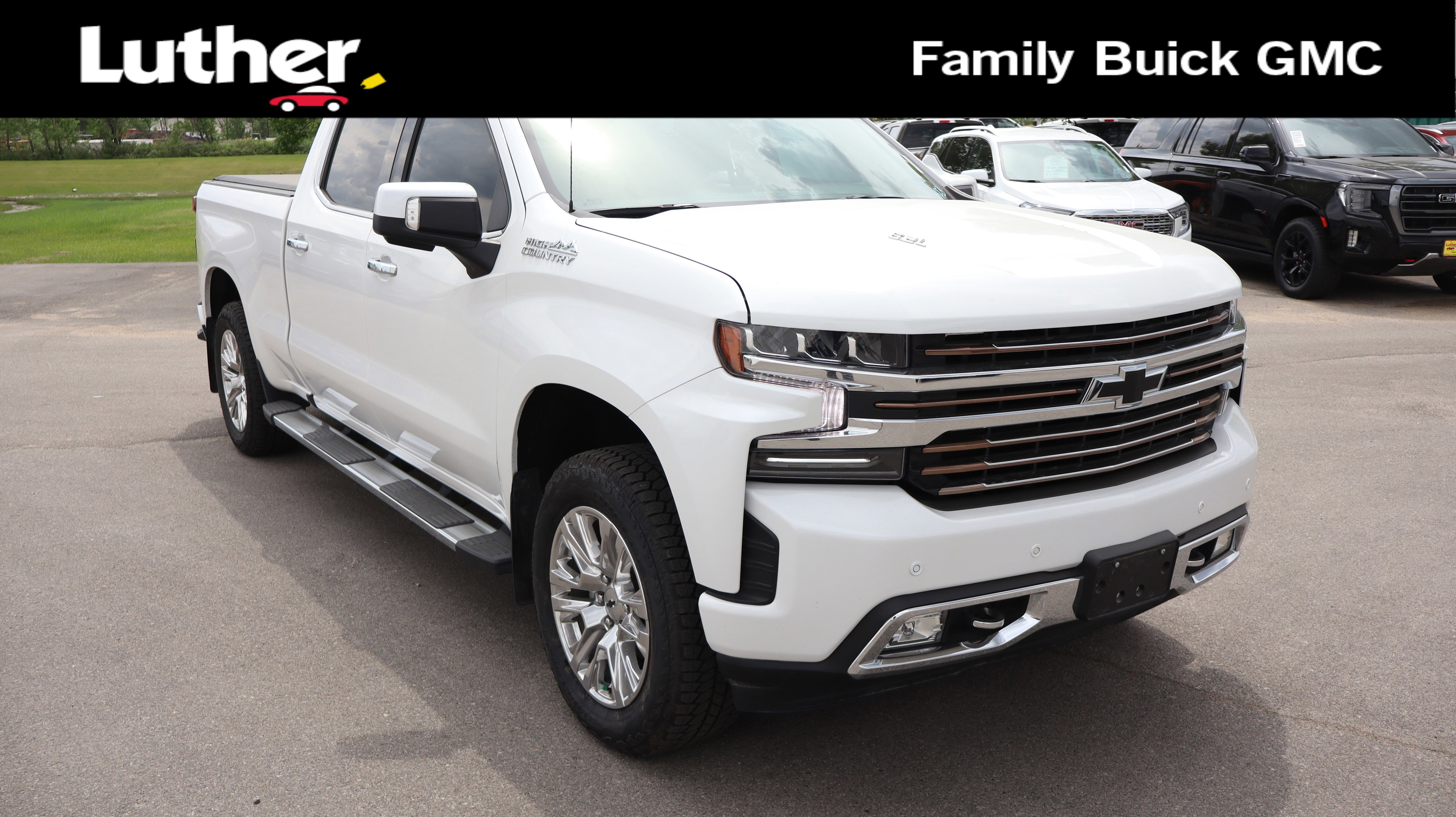 2022 Chevrolet Silverado 1500 High Country 4X4 Crew Cab Short Box's photo