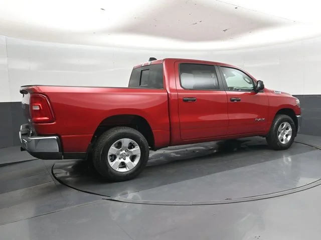 New 2026 Molten Red Pearl-Coat Exterior Paint RAM Tradesman image 3