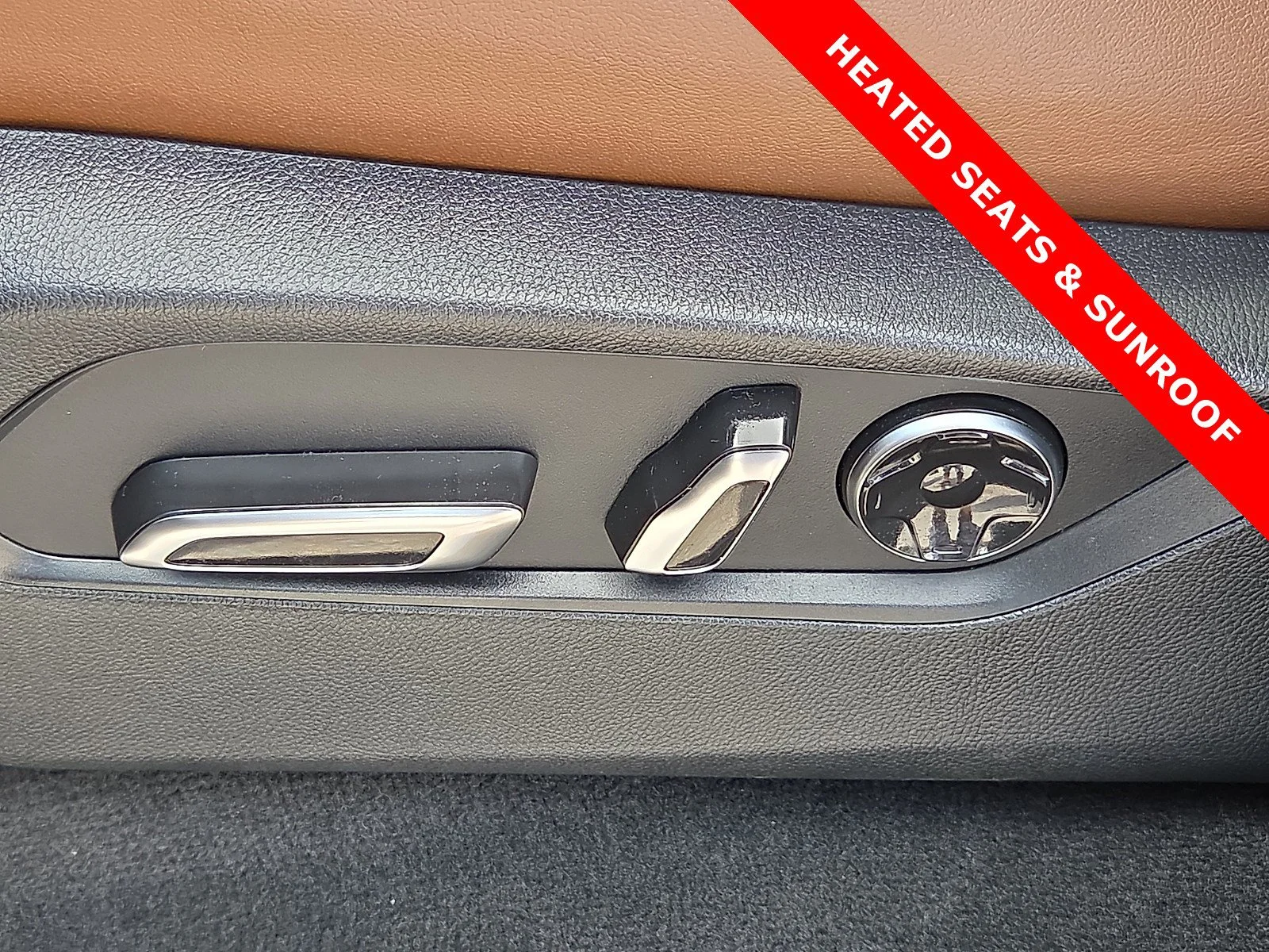 Used 2025 Majestic Black Pearl Acura w/Technology Package image 16