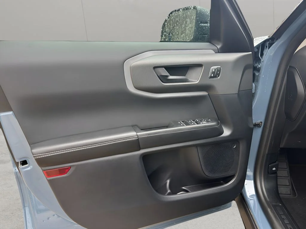 New 2026 Azure Gray Metallic Tri-Coat Ford Outer Banks® image 9
