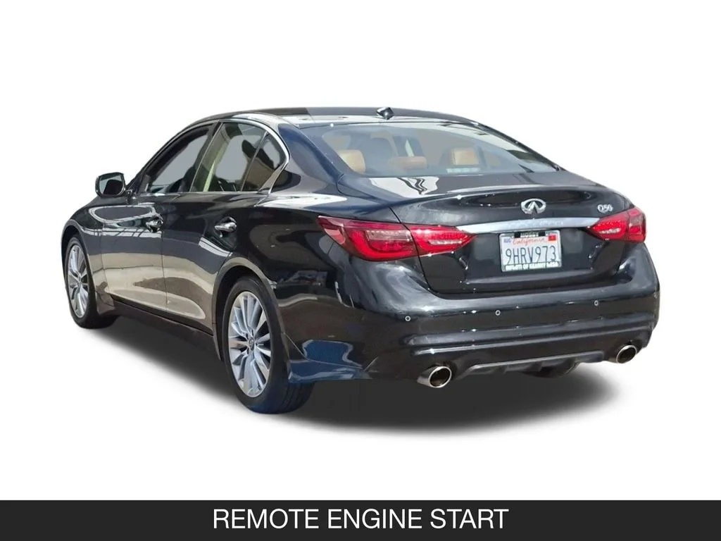 Used 2023 Black INFINITI LUXE image 7