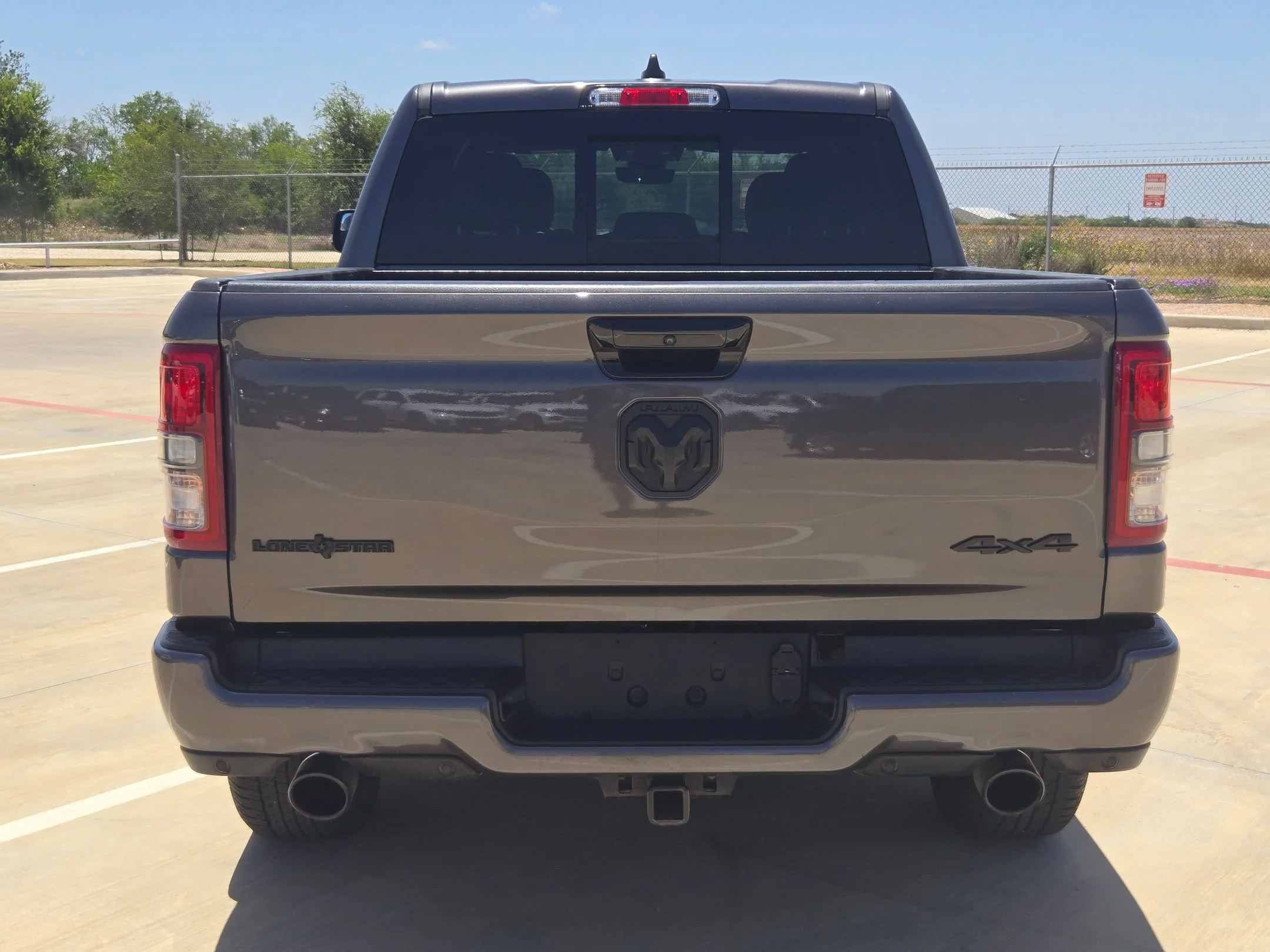 Used 2024 Gray Ram Big Horn/Lone Star image 4