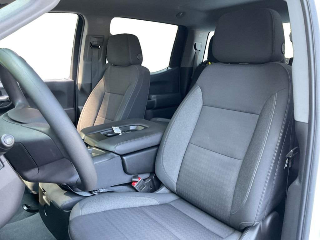 Used 2024 White Chevrolet Custom Trail Boss image 27