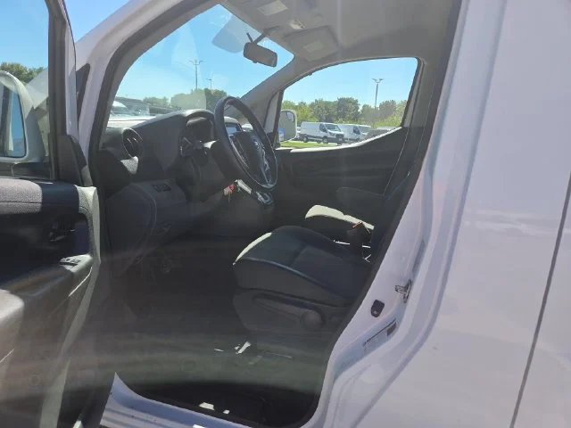 Used 2020 White Nissan SV image 10