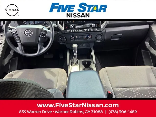 Used 2025 White Nissan SV image 8