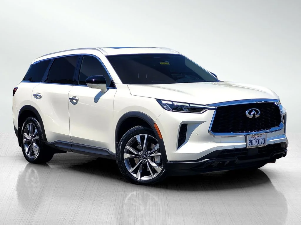 2023 INFINITI QX60 LUXE AWD's photo