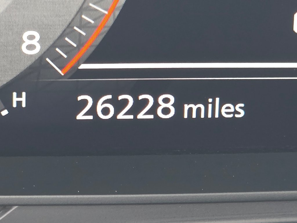 Used 2023 Boulder Gray Pearl Nissan Platinum image 7