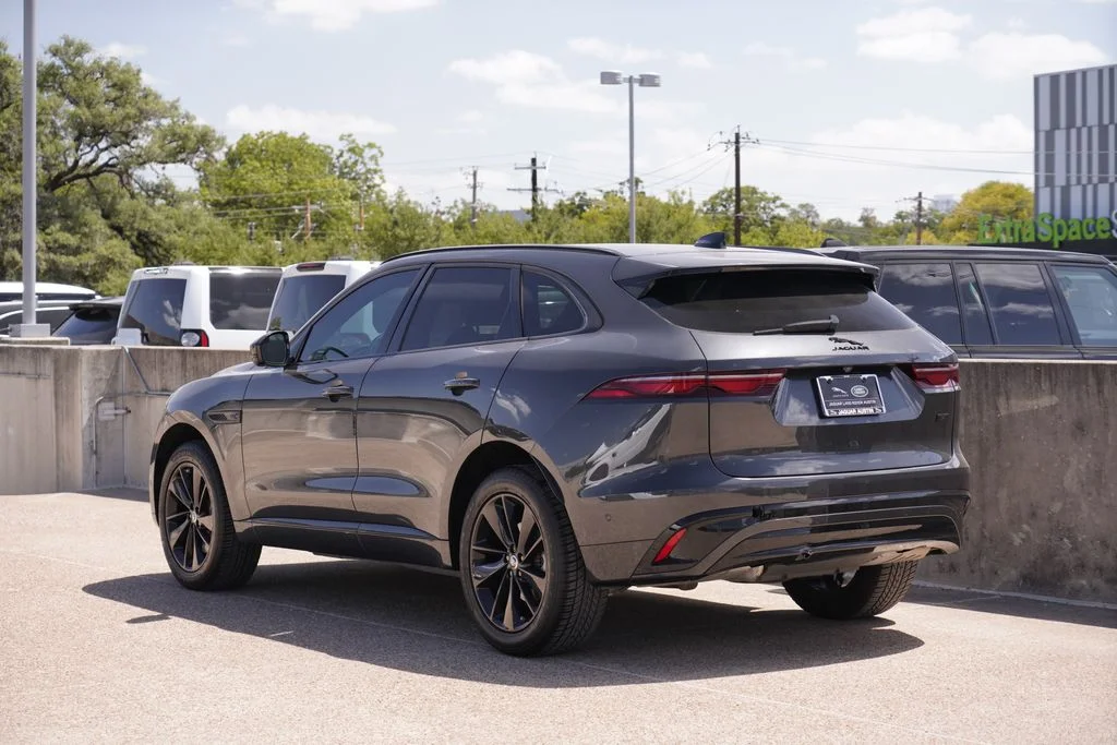 2026 Jaguar F-Pace R-Dynamic S - Photo 6