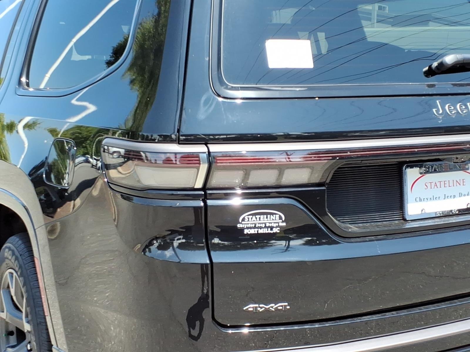 New 2026 High Gloss Black Jeep Limited Altitude image 14