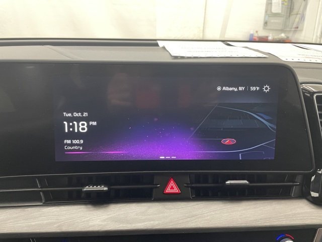 2023 Kia Sportage X-Line photo 3