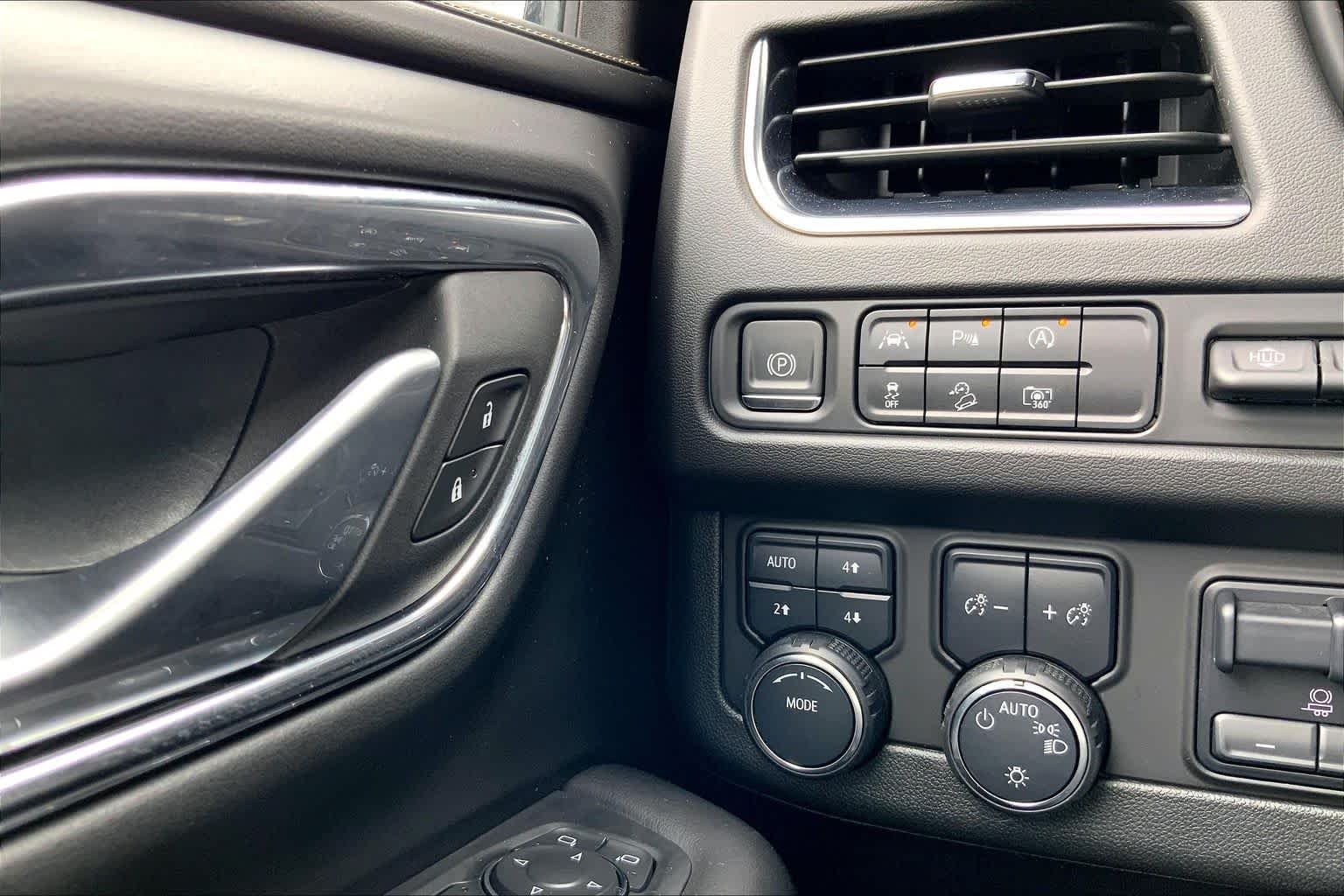 Used 2024 Dark Ash Metallic Chevrolet Premier image 34
