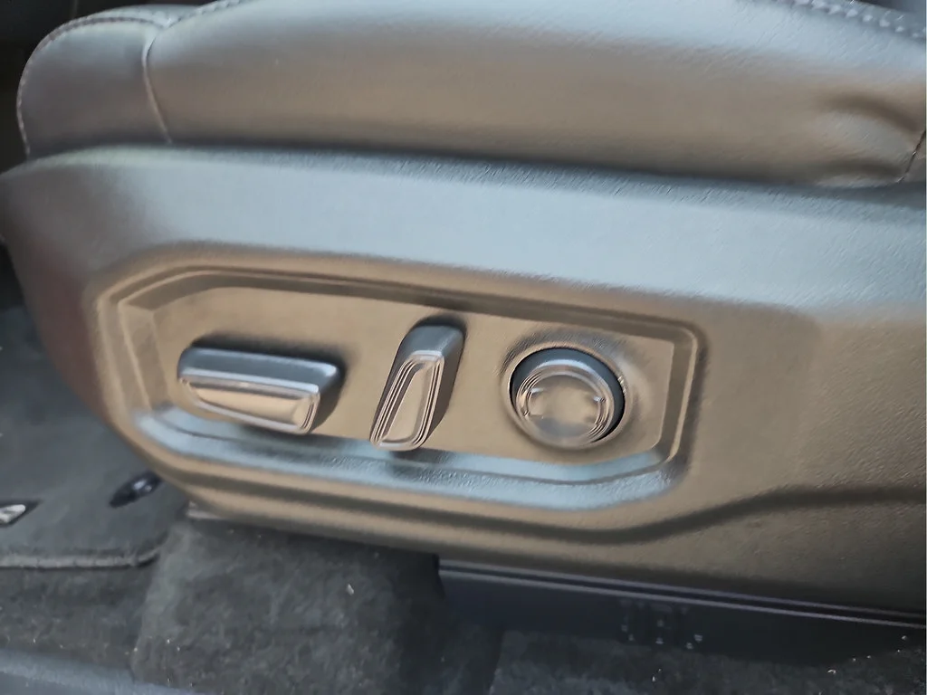 Used 2023 Red Toyota Limited image 14