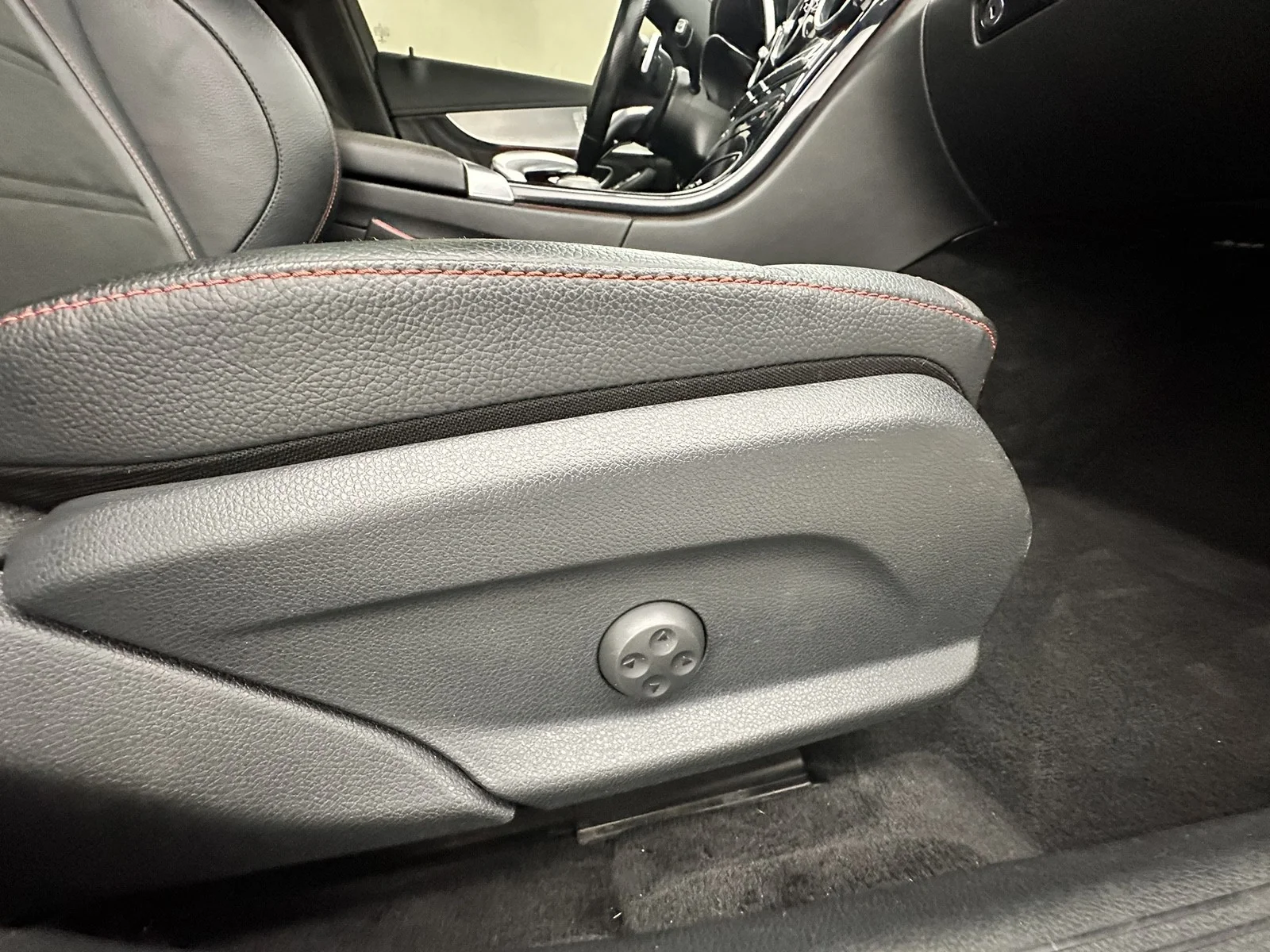 Used 2017 Polar White Mercedes-Benz AMG® C 43 image 49