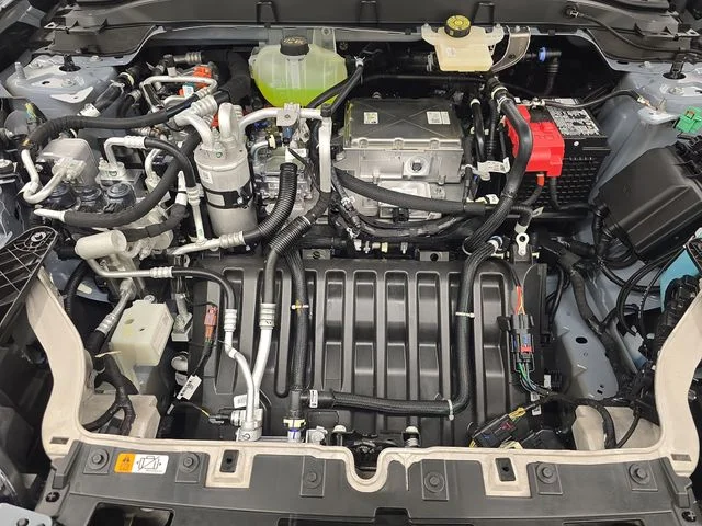 New 2026 Glacier Gray Metallic Tri-coat Ford Premium image 42