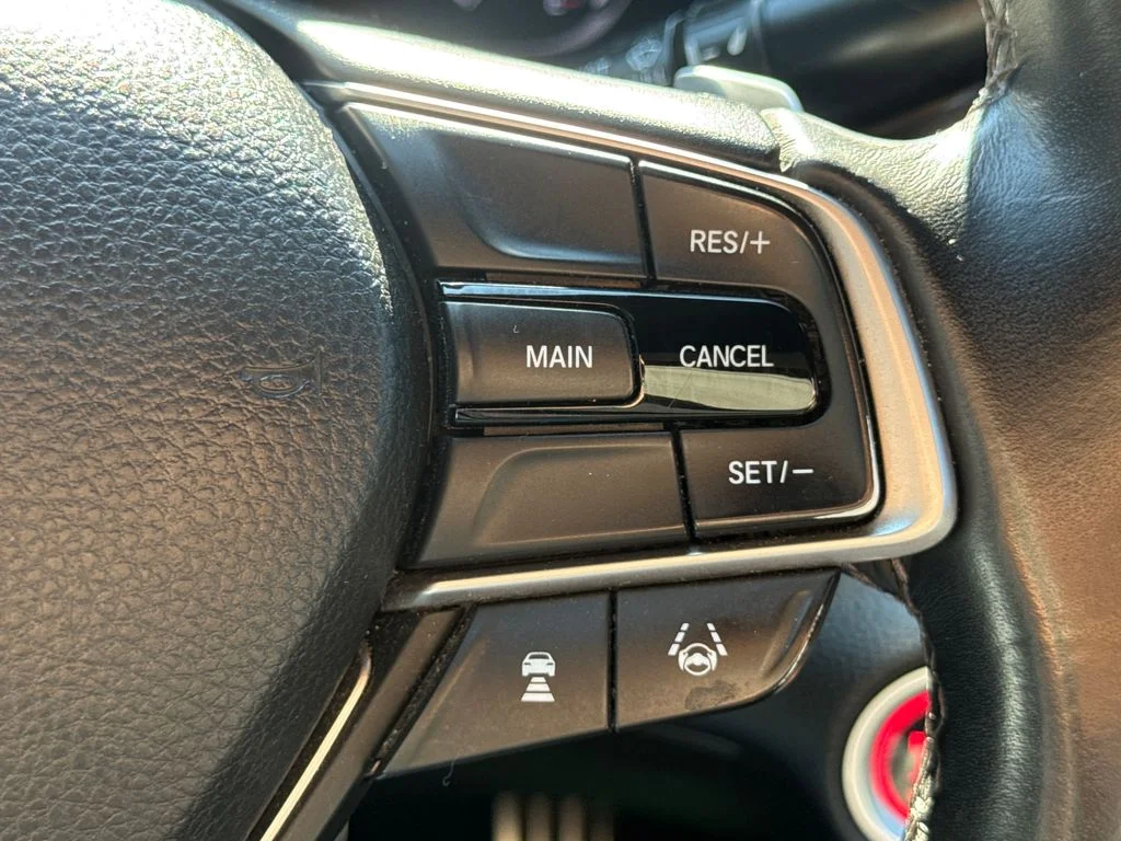 Used 2018 Modern Steel Metallic Honda Sport image 27