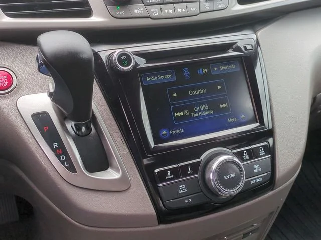 Used 2016  Honda EX-L image 36