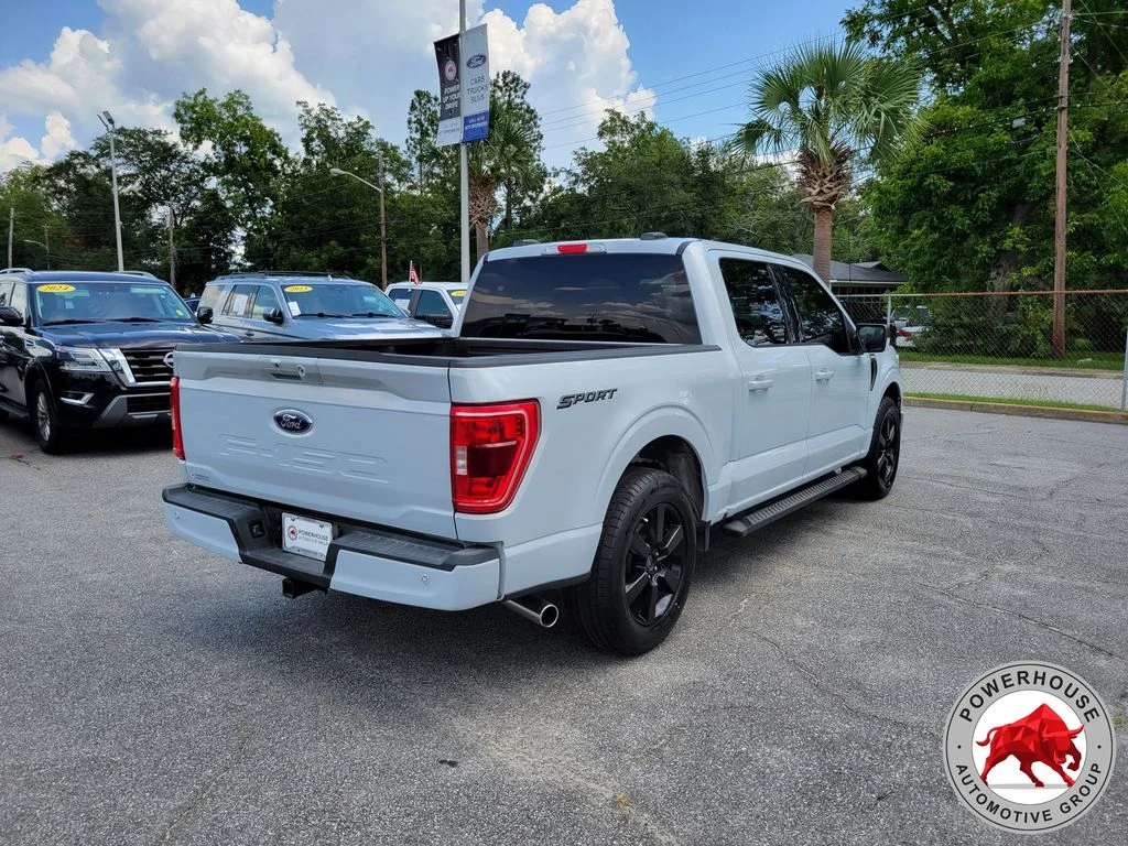 Used 2022 White Ford XLT image 5