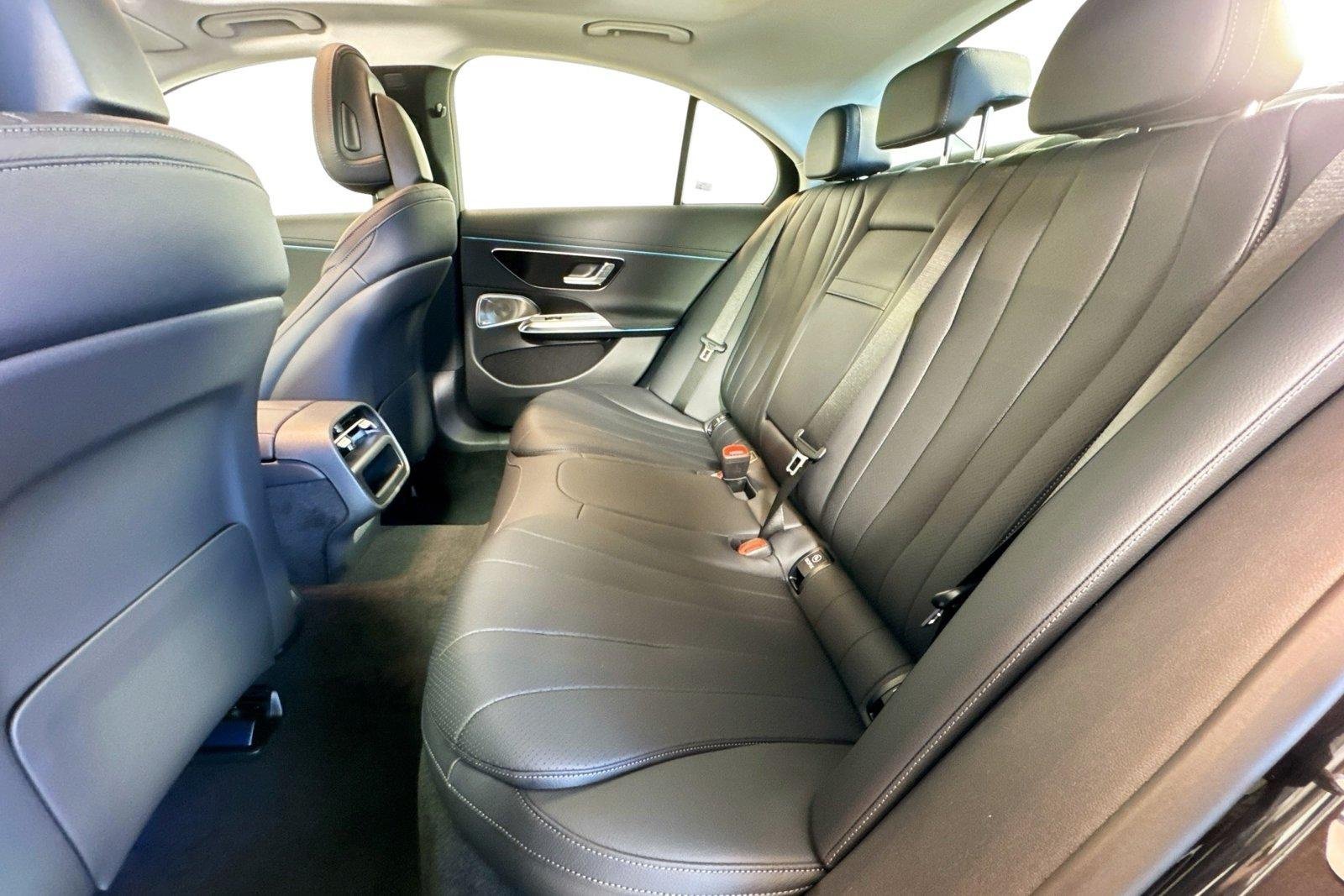 New 2026 Graphite Grey Metallic Mercedes-Benz E 350 image 21