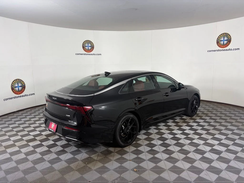 New 2026 Aurora Black Pearl Kia GT-Line AWD image 18