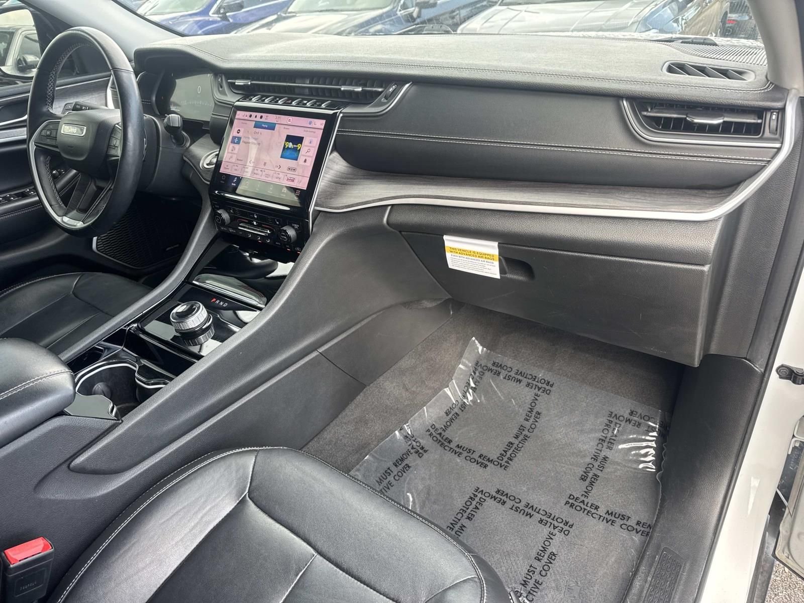 Used 2022 White Jeep Limited image 12