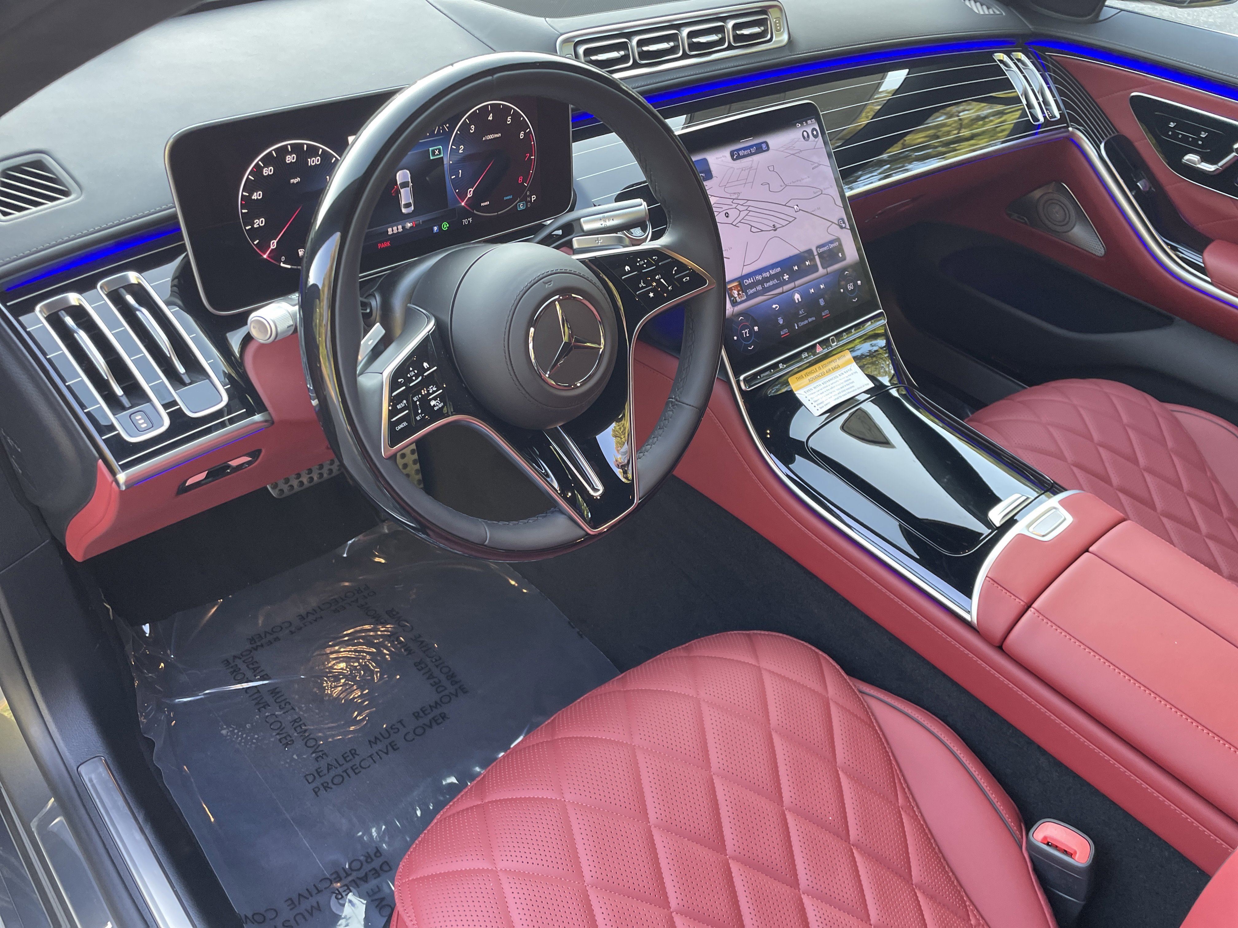 New 2026 MANUFAKTUR Signature Graphite Metallic Mercedes-Benz S 580 4MATIC® Sedan image 17