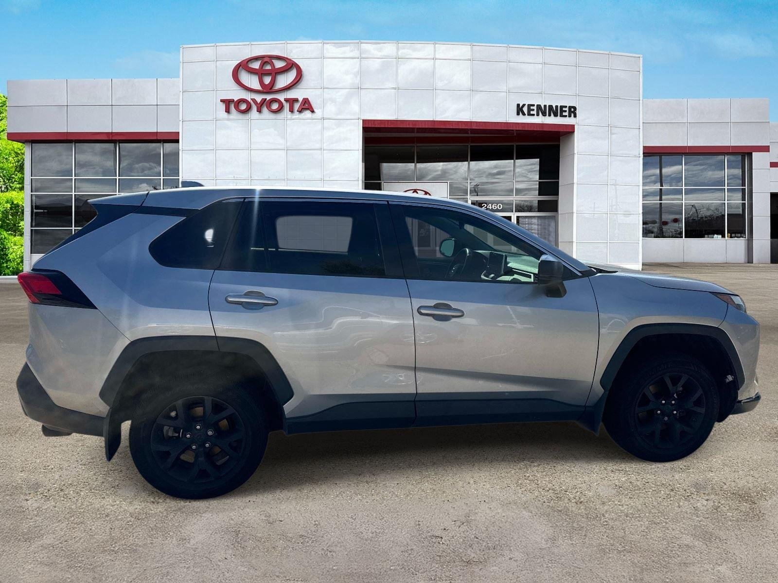Used 2023 Silver Sky Metallic Toyota LE image 8